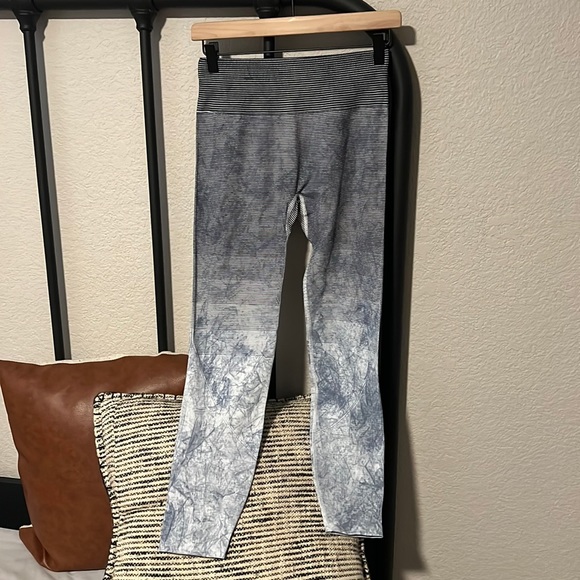 lululemon athletica Pants - Women’s Lululemon Leggings